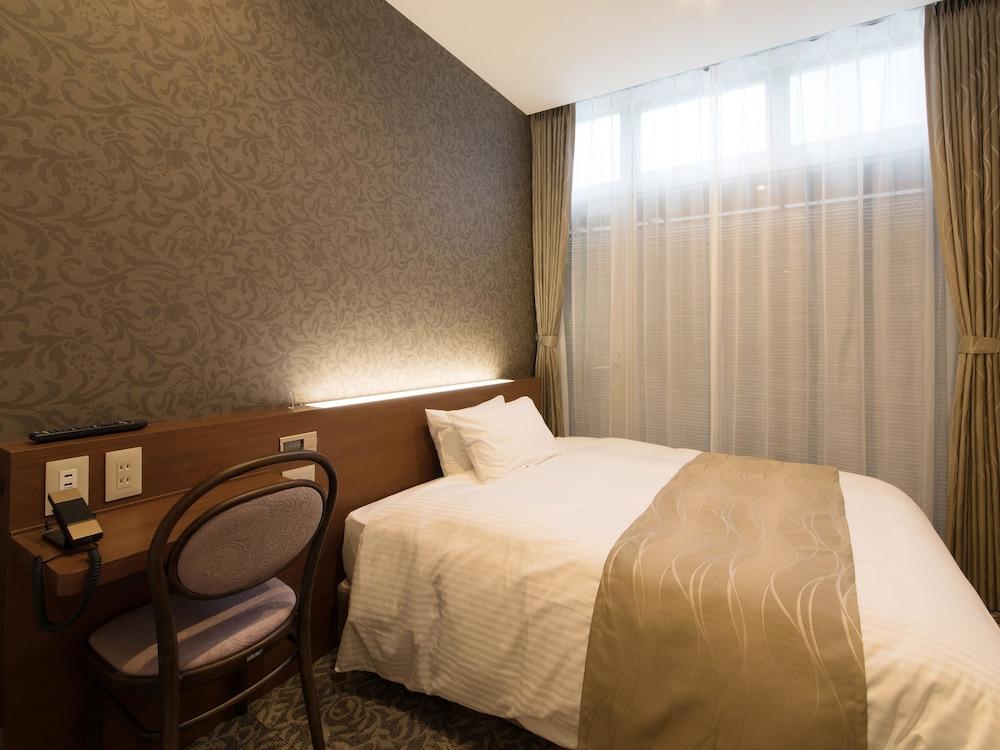 Hotel S.training Center Ōsaka